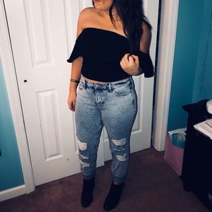 Hollister Jeans 💕 MAKE AN OFFER